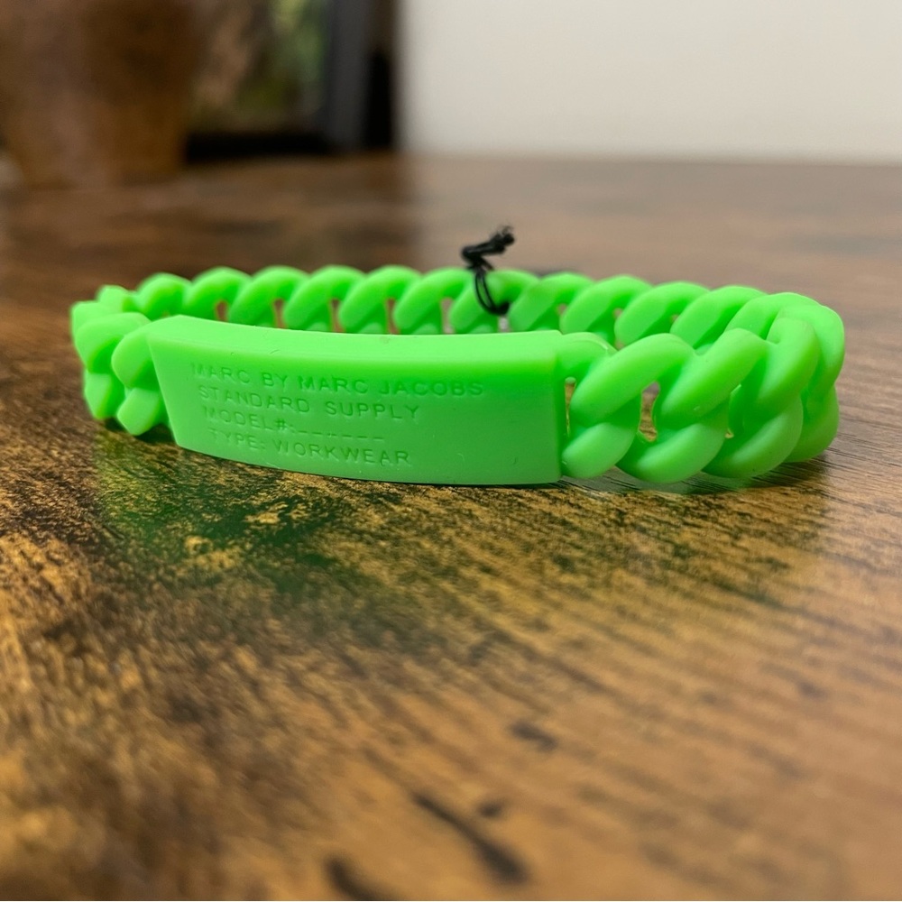 Marc by Marc Jacobs Green Chain Bracelet NWT - Picture 2 of 5